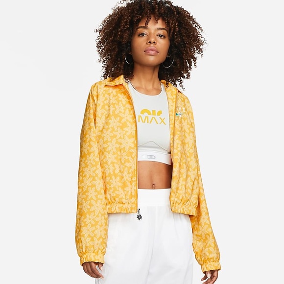 Nike Jackets & Blazers - NWT Nike Sportswear Women's Floral Printed Woven Jacket size Medium
